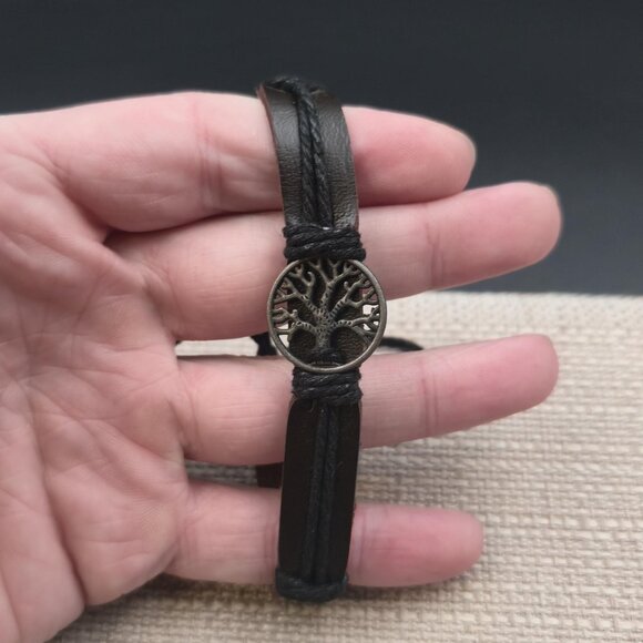7 Inch Adjustable Tree Of Life Leather Bracelet B976 - Picture 2 of 5